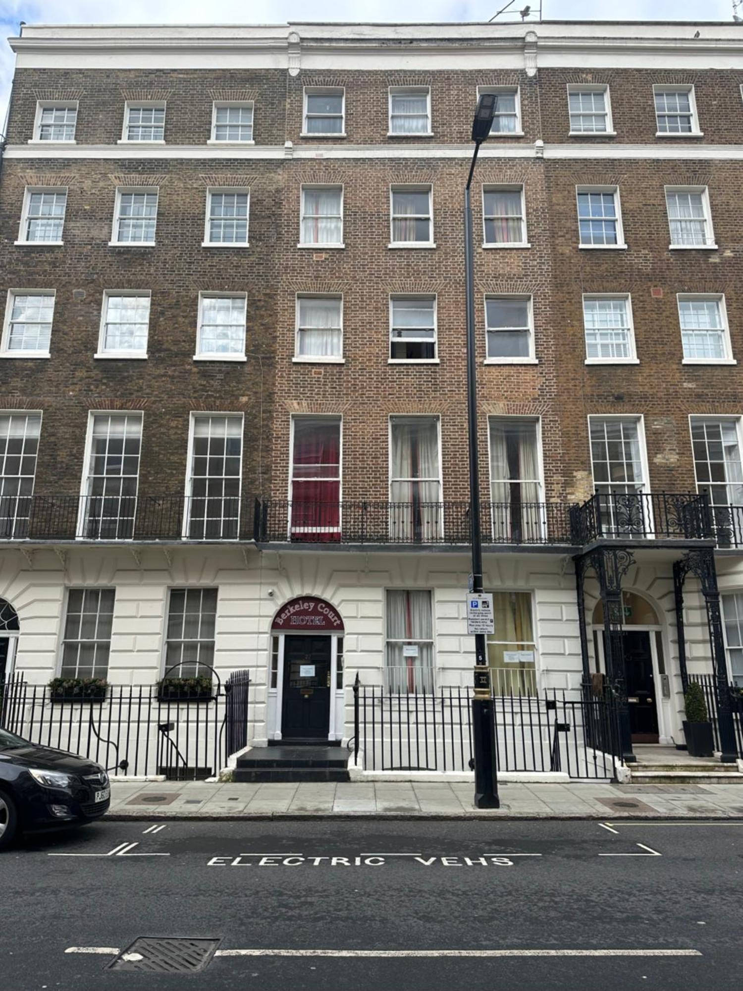 Berkeley Court Hotel Londres Extérieur photo